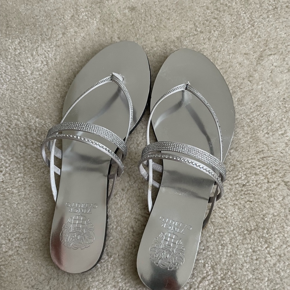 Vince Camaro silver gleam sandals